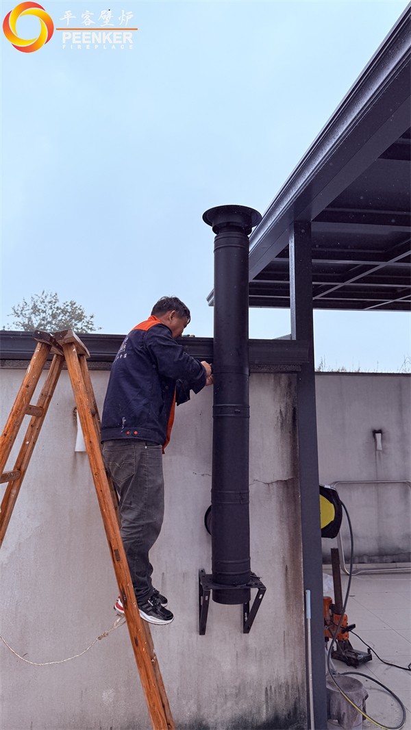 益陽(yáng)自建別墅丹麥Morso 3640對(duì)流火爐安裝.jpg