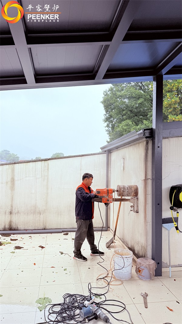 益陽(yáng)自建別墅丹麥Morso 3640對(duì)流火爐安裝.jpg