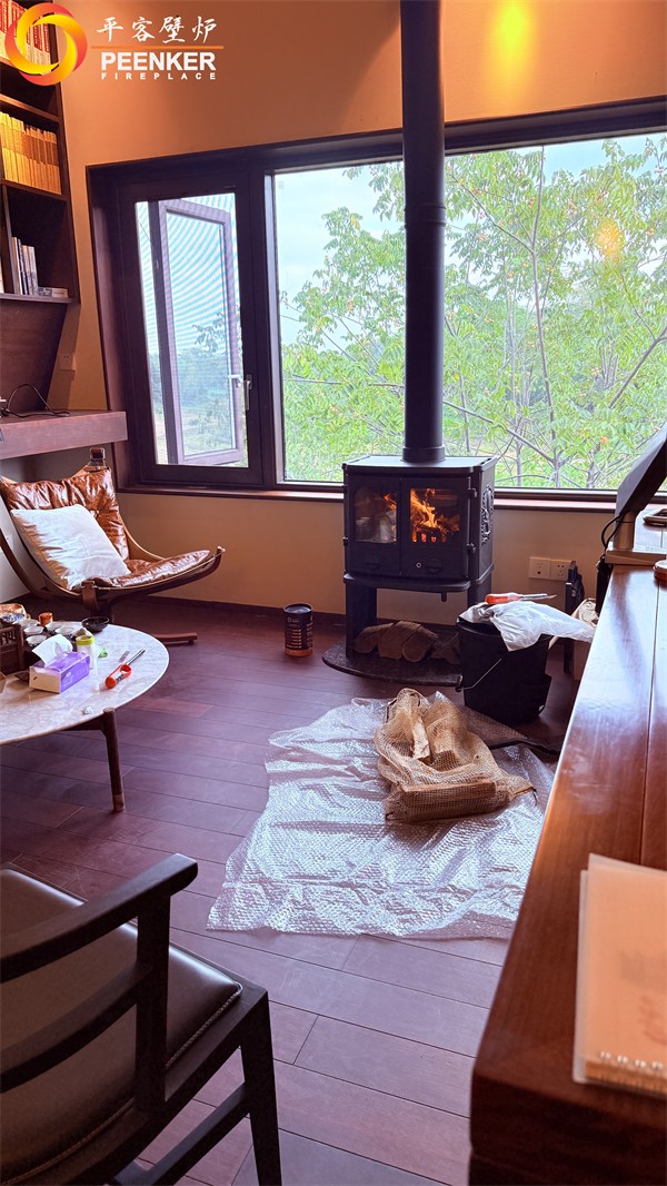 益陽(yáng)自建別墅丹麥Morso 2140鑄鐵火爐安裝.jpg