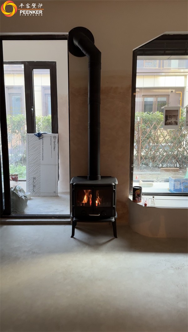 上海佘山望別墅丹麥Morso 2110鑄鐵火爐安裝.jpg