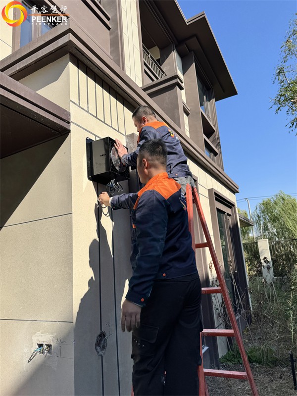 上海佘山望別墅丹麥Morso 2110鑄鐵火爐安裝.jpg