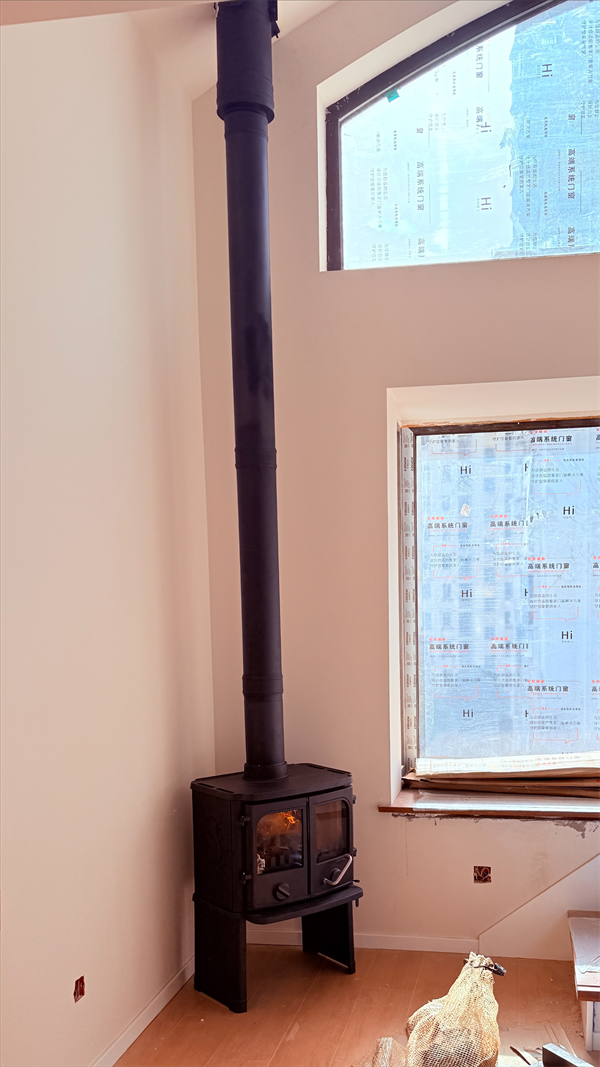 壁爐煙管是室內長好還是室外長好？.png